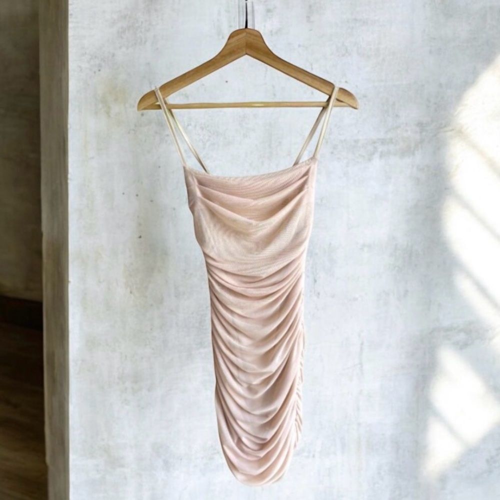 Cream Ruched Mini Dress Back Tie Stretch Boutique Bali Resort Coquette - Picture 1 of 4